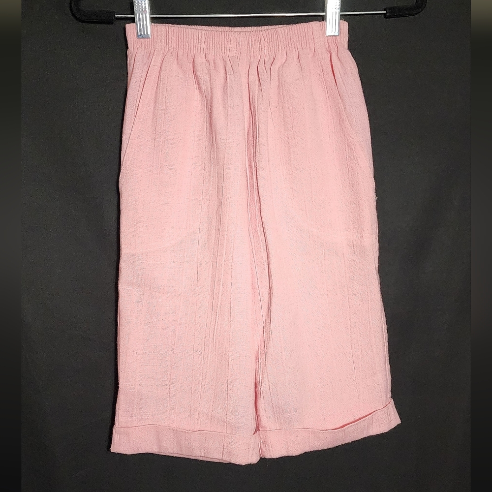 1950 1960 Pink thigh length shorts